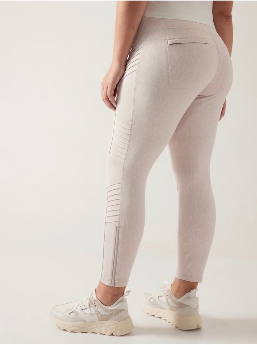 Athleta Leggings Womens Medium Braiden Cream Delancey Textured Moto Travel Sport